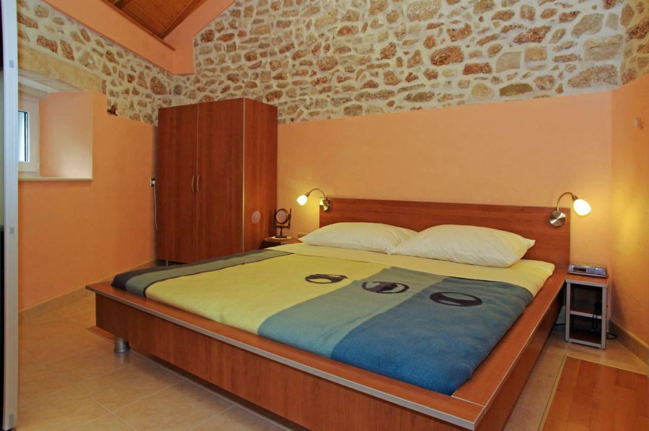 Apartment Menego A2 Bol-Center, Croatia Eksteriør bilde