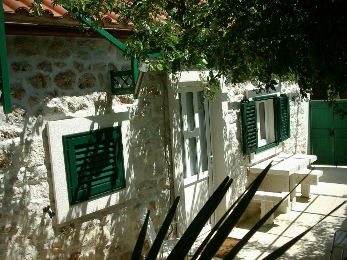 Apartment Menego A2 Bol-Center, Croatia Eksteriør bilde